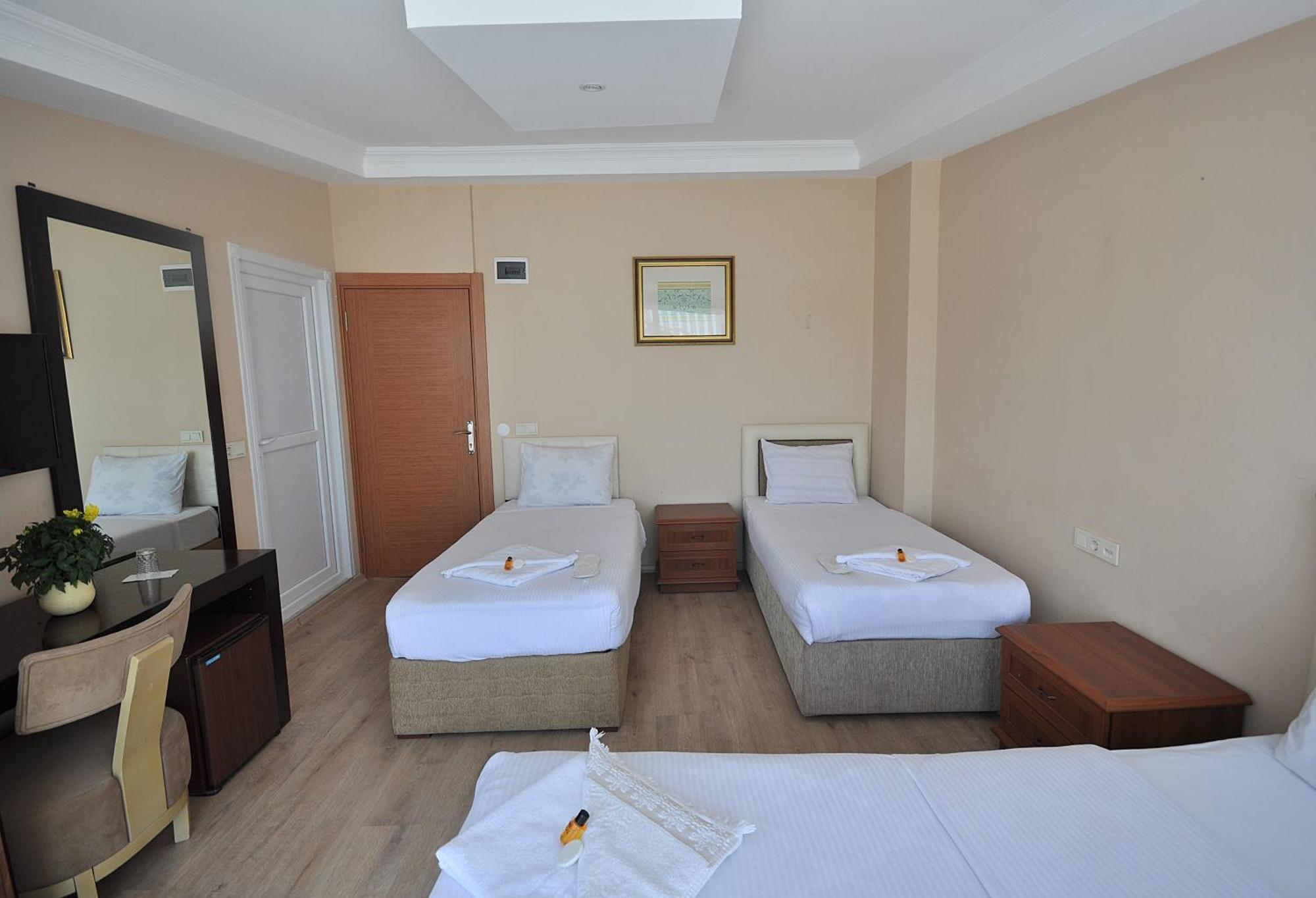 Hotel Baykal Istanbul Exterior photo